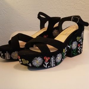 Embroidered platform sandals